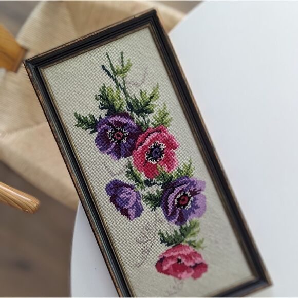 Framed Vintage Floral Needle Point - Picture 3 of 6